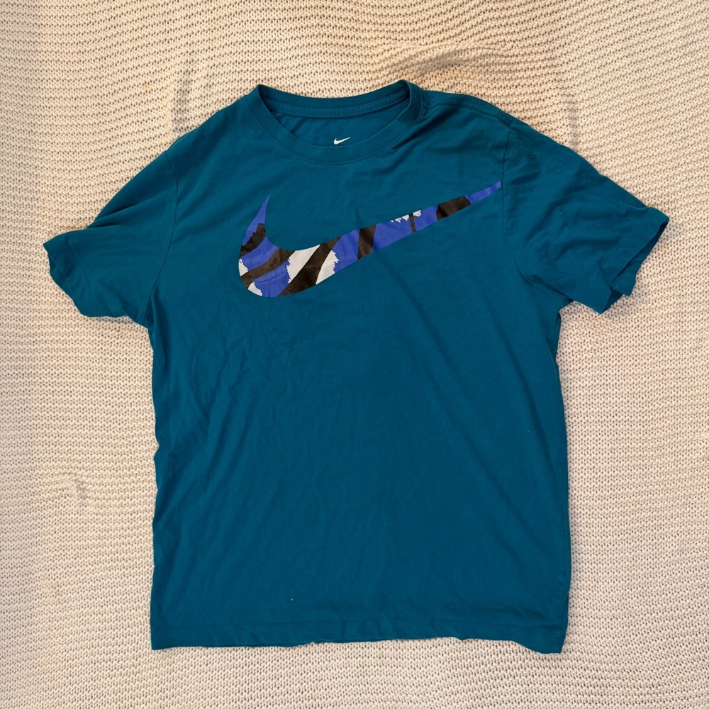 Nike Dri-FIT Mens Large Teal Blue Graphic Swoosh Logo Short Sleeve T-Shirt